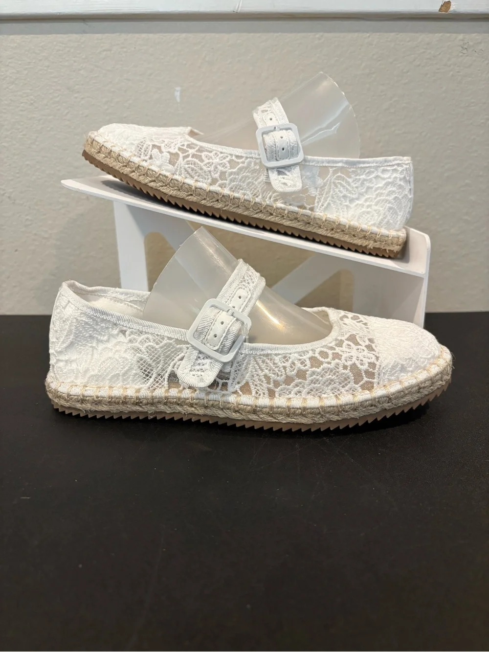 Art Class Kids White Madeline Lace Espadrille Mary Jane Flats Multiple Sizes
